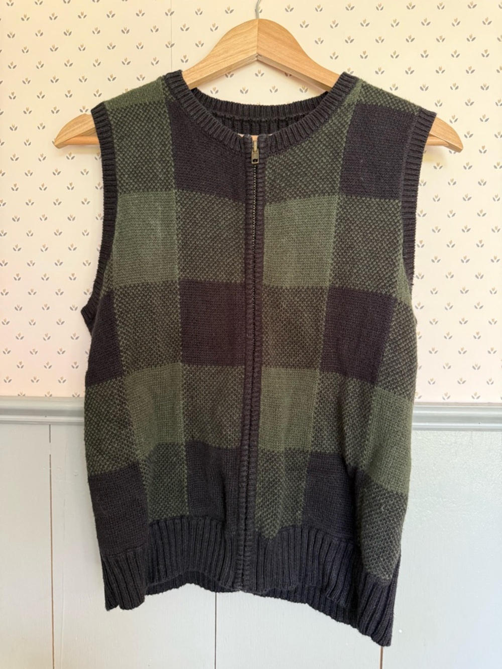 Vintage Knit Vest with Zipper